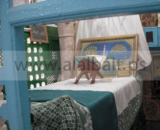 <b>العنوان: </b>مقام الإمام المازري من الداخل - مقبرة المنستير - المنستير<br/><b>التصنيف: </b>أشهر المقامات في تونس